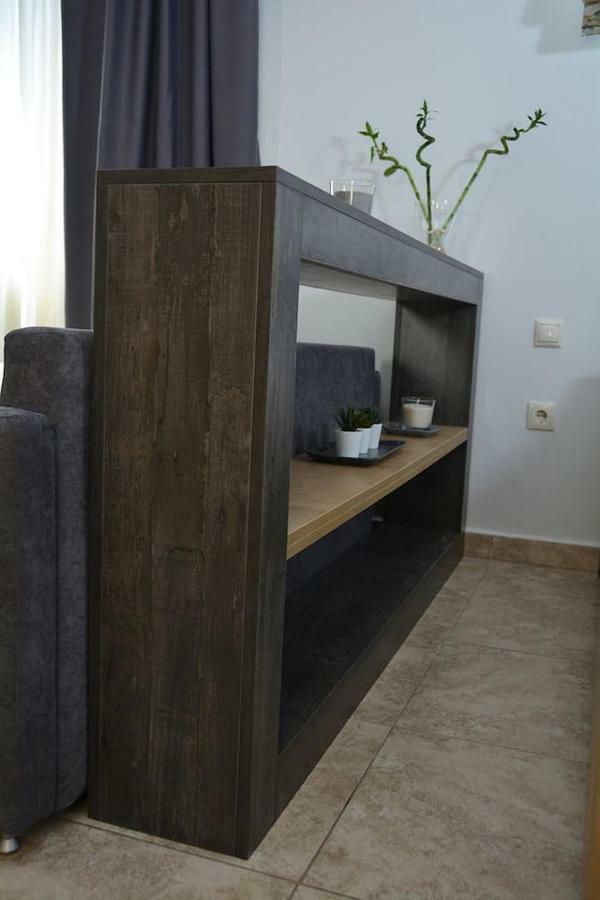 Quiet Urban Studio With Private Backyard Salonicco Esterno foto