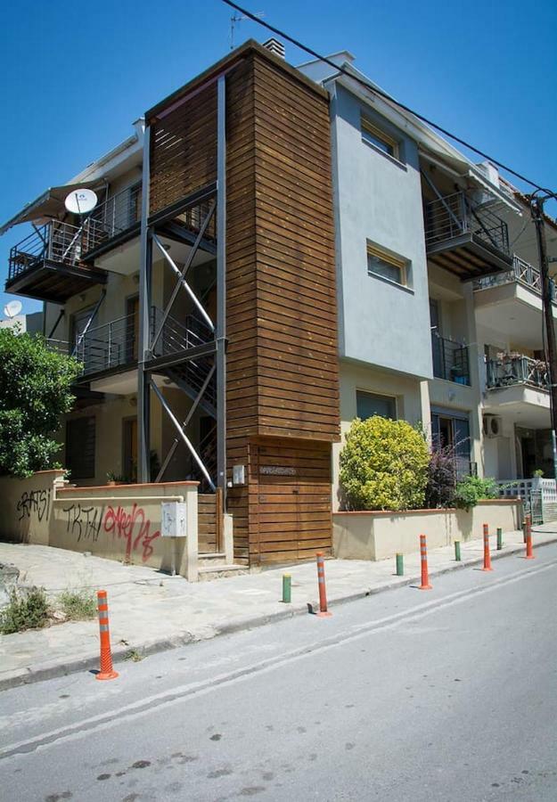 Quiet Urban Studio With Private Backyard Salonicco Esterno foto
